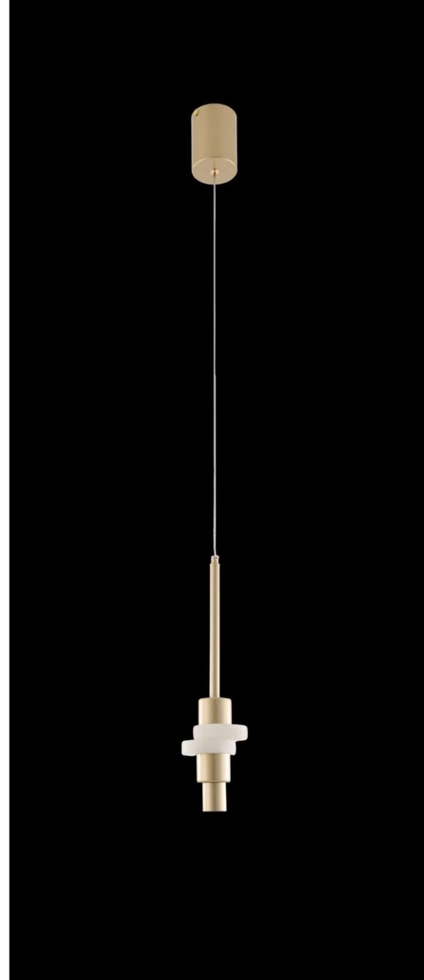 Champagne Gold With Pendant